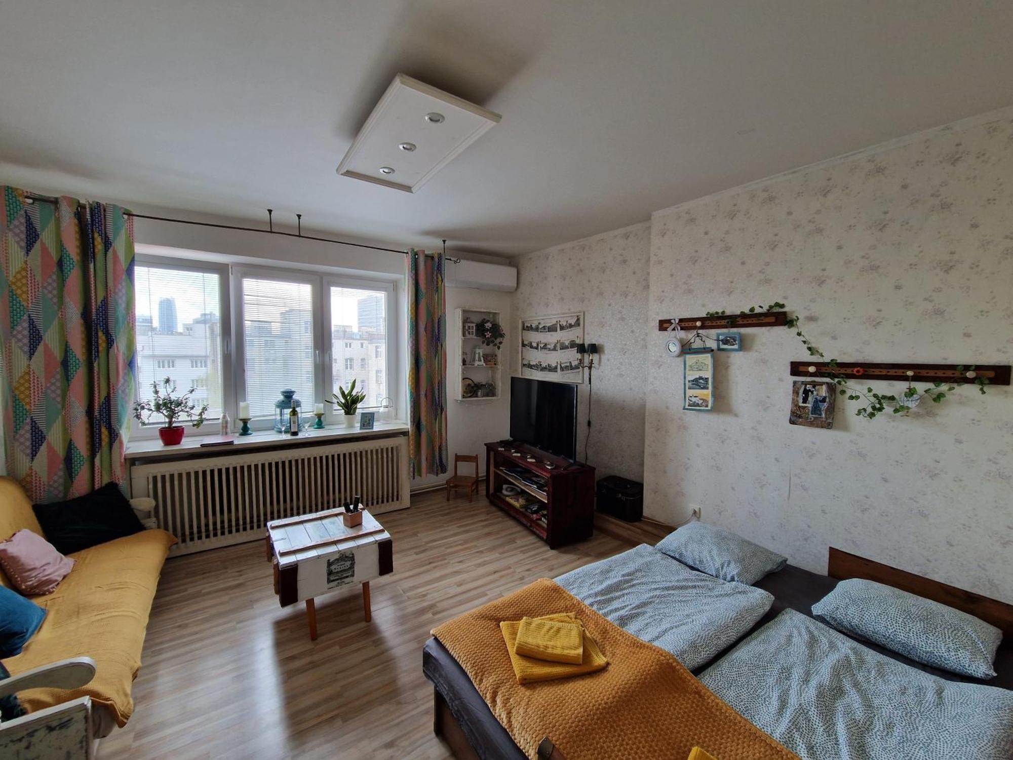 Touch Of History Apartment Братислава Екстериор снимка